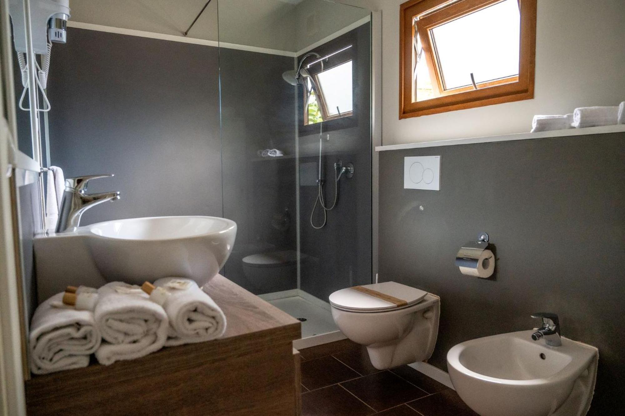 Flaminio Village Park Campingplatz 4*